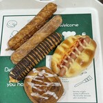 パン工場 - 料理写真:チェルキー(ザクザク、シナモンシュガー、チョコ)、シナモンアップル、ケチャマヨウインナー