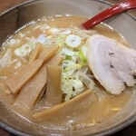 みそ膳 - 料理写真:とんこつしょうゆ¥900-