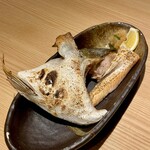 和食 いぶり別邸 - 黒瀬ぶりかま、サーモンハラス焼き