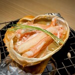 和食 いぶり別邸 - 蟹みそ甲羅焼き