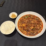 スーツァン・レストラン陳 - 