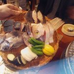 一夜一夜 神戸本店 - 魚５種類と野菜