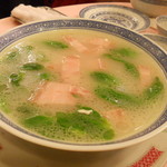 天香楼 - ハムのスープ
