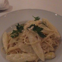 表参道バンブー - アスパラのクリームパスタ