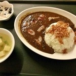 ブラックマッサマンカレー　一式900円