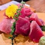 さかな市場　漁漁 - まぐろ盛880円