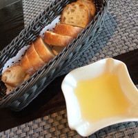 R restaurant & bar - 