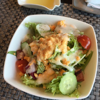 R restaurant & bar - 