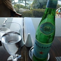 メインダイニング シーホース - 炭酸水で乾杯