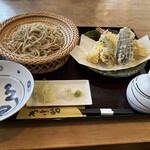 吟八亭 やざ和 - 
