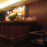 アピシウス - ダイニングからバーへ