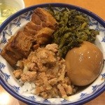 口福館 - 魯肉飯