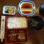 博多名代 吉塚うなぎ屋 - 特うな重3340円