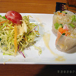 プロォーイ タイ料理 - 前菜　(サラダと生春巻き)
