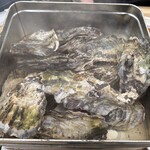 オイスターキング - 大粒の牡蠣がドーーーーン