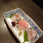 どんぶり - お刺身選んで3点盛り   ¥1,850