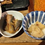 うめだ商店 - 小鉢　イワシの南蛮漬け　タケノコの煮物