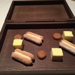 ライラ - ホワイトチョコレートのビスキットとシナモンクッキー