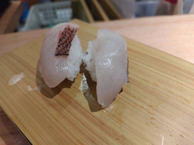 すしまる 天王寺MIO店 - 天王寺/立ち食い寿司 | 食べログ