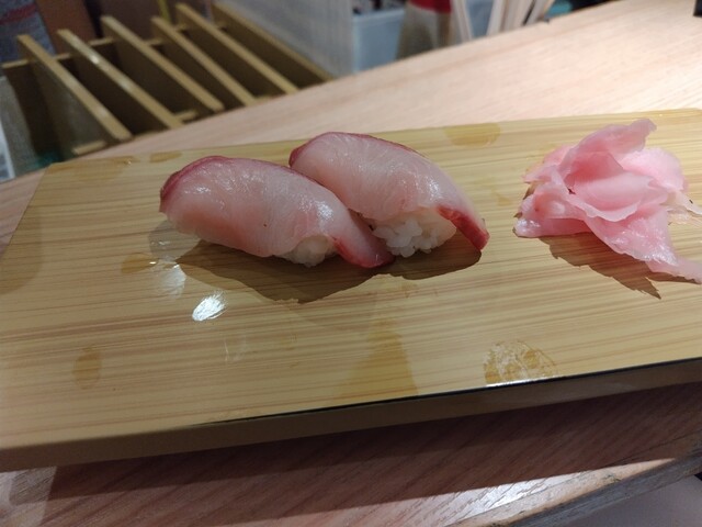 すしまる すしまる 天王寺MIO店 - 天王寺/立ち食い寿司 | 食べログ