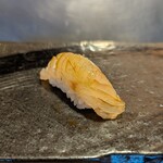権八 SUSHI - 平目