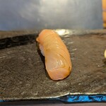 権八 SUSHI - カンパチ
