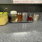 新福菜館 - カウンター