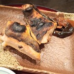 旬菜魚 いなだ - しまほっけ（半身）開きと刺身三点盛り