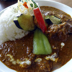 アプランティ - 限定チキンとココナッツのハヤシ風カレー930円