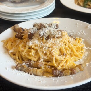 GUSTO_0