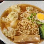 横浜中華 華星 - 広州ワンタン麺