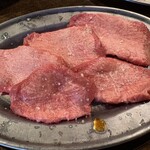 ホルモン青木 - 牛たん