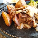 フォルクス - 