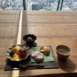 THE TEA LOUNGE - 