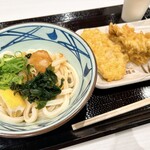 丸亀製麺 - 料理写真:おろし醤油 れんこん天 かしわ天