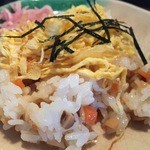 釜あげ饂飩 楽 - ちらし寿司