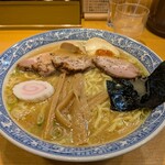 中華そば 青葉 - 料理写真: