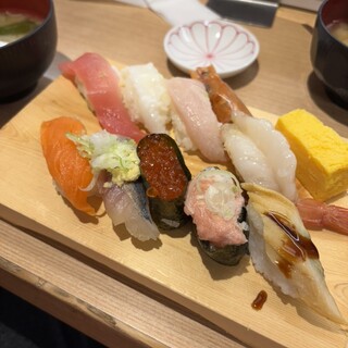 すし 台所家_1