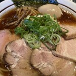 中華そば しながわ - よく見るとチャーシューは2種類