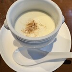 ASIAN FRENCH DINING 味市場 - 新玉葱の冷製スープ