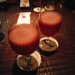 ベンチ - フレッシュ苺のお酒