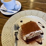 Pasta Dining ROTO - Bセット…@2,480
ドルチェのティラミスとドリンクのコーヒー