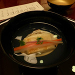 渡風亭 - 三月：椀盛（やかた蛤、蒸しウニ、岩だけ、焼き餅、彩り野菜）