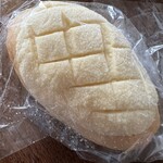 ハト屋 - メロンパンコッペ　250円