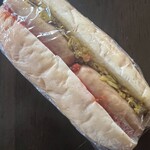 ハト屋 - カレーホットドッグ　350円