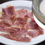 アニマド - 生ハム・サラミなどお酒にあうものを用意！