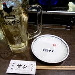 にんにく鶏焼肉サン - テーブルセッティングはこんな感じ