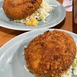 遠州屋本店 高尾 - 自家製味つけコロッケ