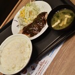 松屋 - 料理写真:トンテキ定食・ライス特盛(980円)2026年5月