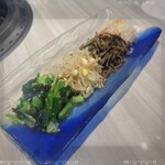 焼肉 但馬屋 - ナムル盛り合わせ　730円